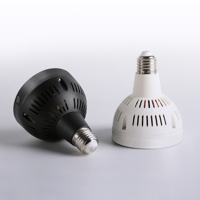 Y30SE Full Spectrum Aluminum L - огляд і ціна Led Grow Light